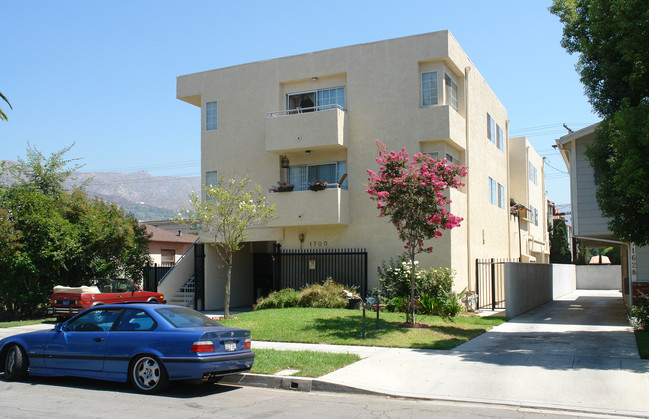 1700 Keeler St in Burbank, CA - Building Photo - Building Photo