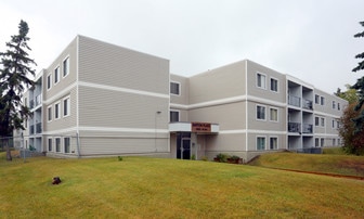 Barton Place in Edmonton, AB - Building Photo