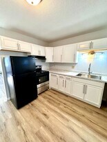 5 Washington St, Unit 5 in Brewer, ME - Building Photo