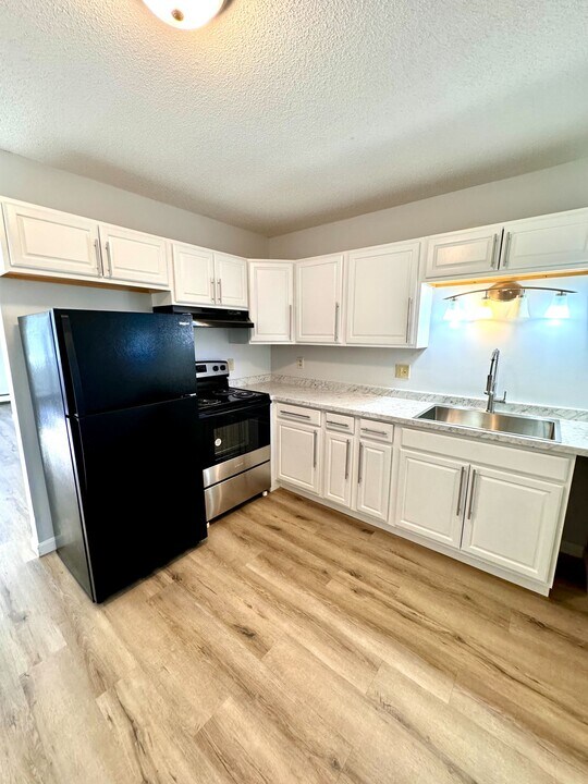5 Washington St, Unit 5 in Brewer, ME - Building Photo