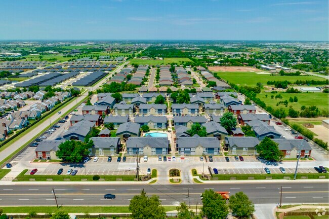 The Cottages at Hefner Road in Oklahoma City, OK - Building Photo - Building Photo