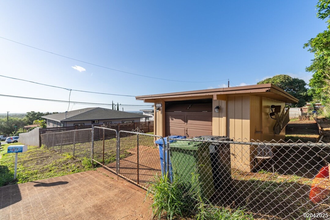 92-492-492 Awawa St in Kapolei, HI - Building Photo