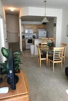 4004 Venetian Bay Dr