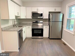 5054 Head Ct in Fairfax, VA - Building Photo - Building Photo