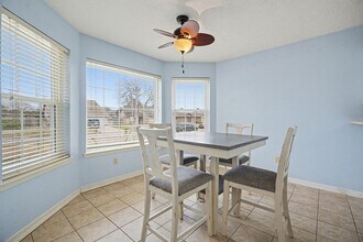 454 Lost Rock Dr in Webster, TX - Building Photo - Building Photo