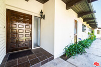 32909 Calle De La Burrita in Malibu, CA - Building Photo - Building Photo