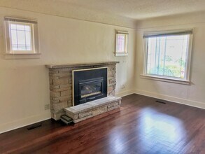 815 NE 97th St in Seattle, WA - Building Photo - Building Photo