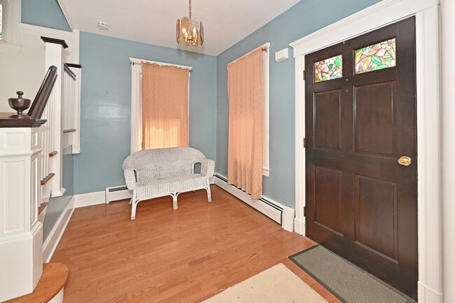 264 Morse Ave in Wyckoff, NJ - Building Photo - Building Photo