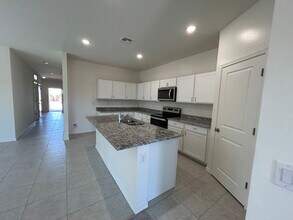 18461 N Los Gabrieles Way in Maricopa, AZ - Building Photo - Building Photo