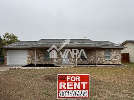 7817 Leafy Hollow in Live Oak, TX - Building Photo