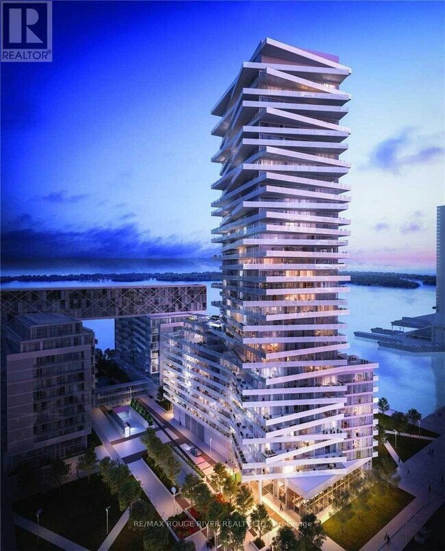 property at 15-915 Queens Quay E