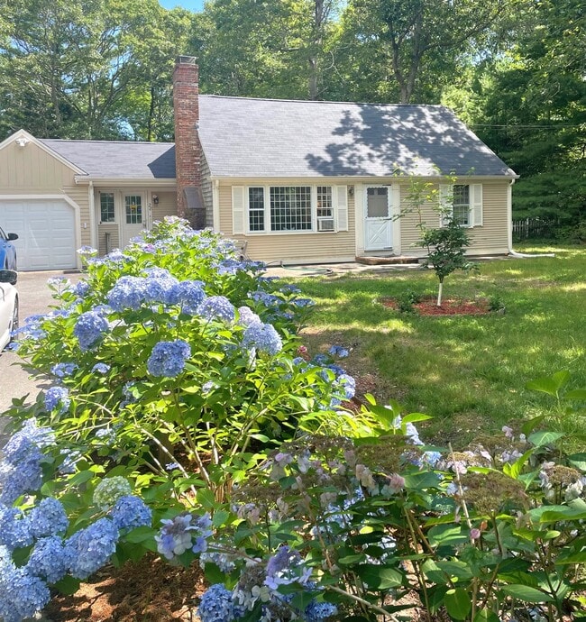 property at 28 Race Ln