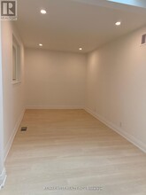 10-10 Tynevale Dr in Toronto, ON - Building Photo - Building Photo