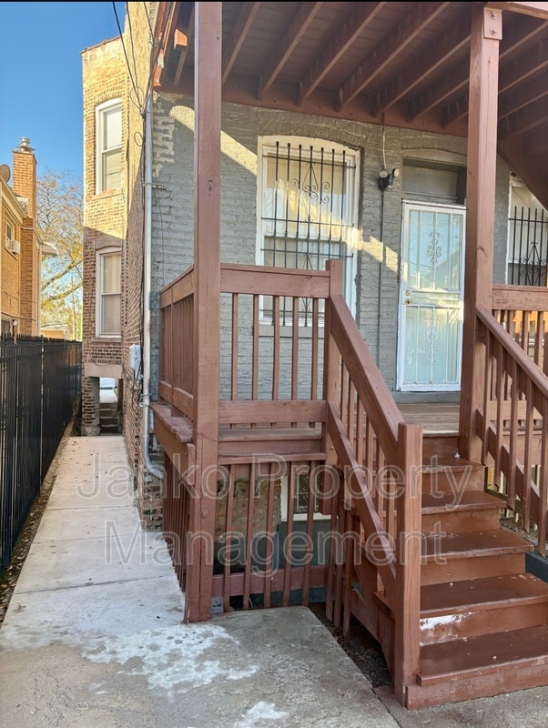 7249 S Ridgeland Ave in Chicago, IL - Building Photo - Building Photo