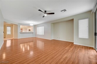 12 Mohansic Rd in Henderson, NV - Building Photo - Building Photo