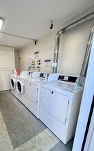 11 Woodcrest Ct in Weymouth, MA - Building Photo - Building Photo