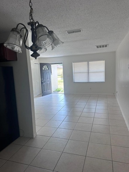 222 Chadworth Dr in Kissimmee, FL - Building Photo - Building Photo