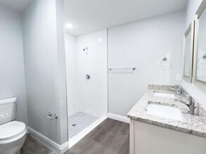 2360 Central Pkwy in DeLand, FL - Building Photo - Building Photo