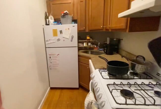 1189 Commonwealth Ave, Unit 1 in Boston, MA - Foto de edificio - Building Photo