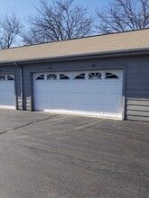 15 FOXCROFT Rd, Unit 207 in Naperville, IL - Building Photo - Building Photo