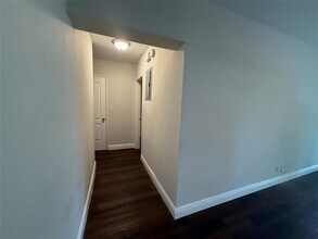 2255 NE 51st St in Fort Lauderdale, FL - Building Photo - Building Photo