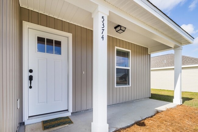 5374 Highview Dr, Unit 5106 in Crestview, FL - Building Photo - Building Photo
