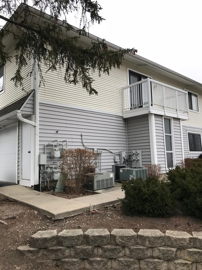 property at 321 Clearwater Ln