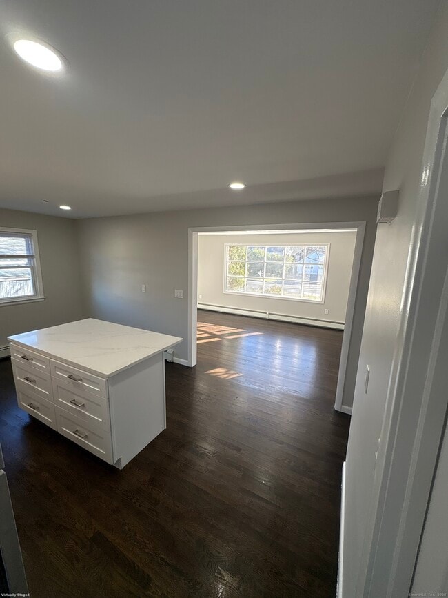 19 Mill St in Wethersfield, CT - Building Photo - Building Photo