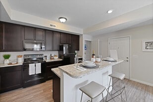 Hudson Crossing in Grove City, OH - Building Photo