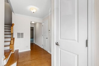 646 Berry Chase Way in Cary, NC - Building Photo - Building Photo