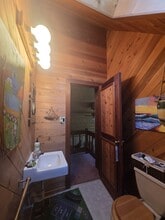 1921 Bernina Dr in Frazier Park, CA - Building Photo - Building Photo