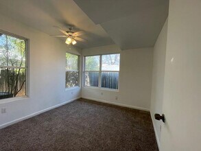 4302 Harmon Ave in Austin, TX - Building Photo - Building Photo