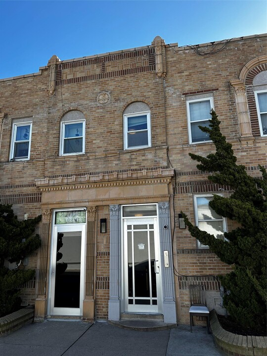 52 Florida St in Long Beach, NY - Building Photo