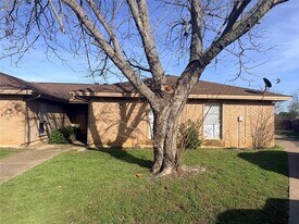 4103 Altamesa Blvd in Fort Worth, TX - Building Photo