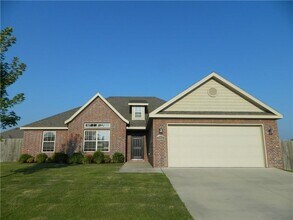 1902 SW Brompton St in Bentonville, AR - Building Photo - Building Photo