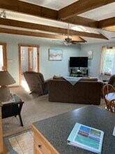 114 Colebrook Rd in Little Compton, RI - Building Photo - Building Photo