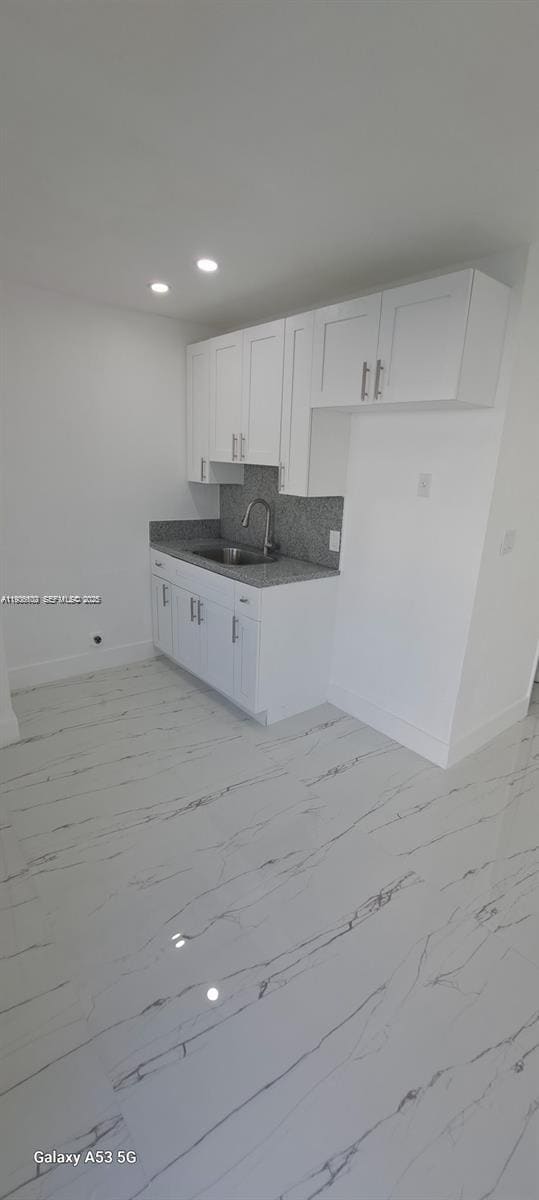 2938 NW 61st St in Miami, FL - Building Photo - Building Photo