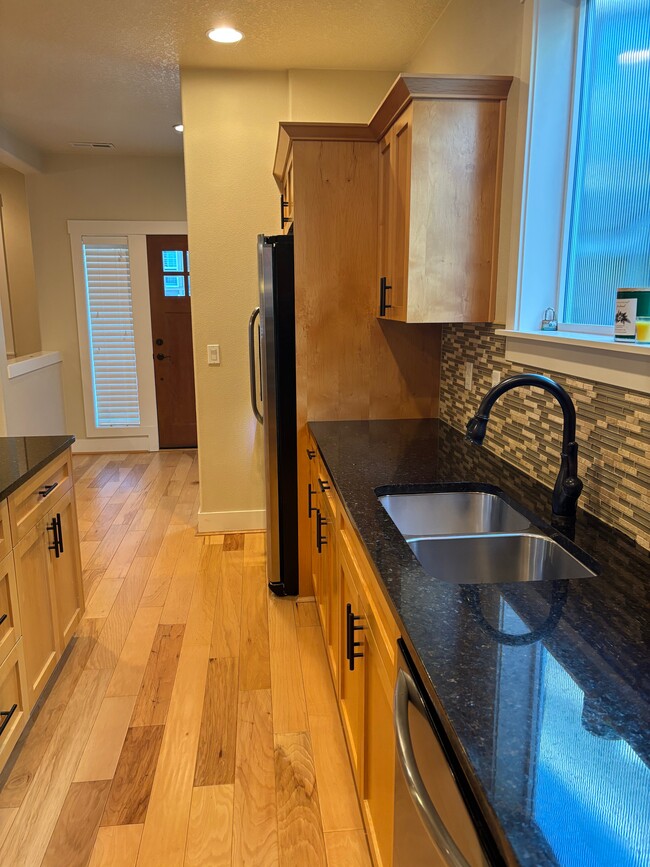 14319 SW Rancher Ln in Beaverton, OR - Building Photo - Building Photo