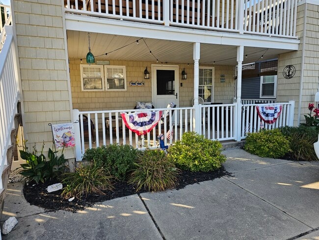 property at 52 Wesley Rd