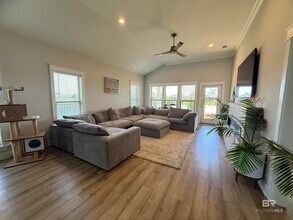 24590 Loring Cir in Daphne, AL - Building Photo - Building Photo