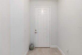 223 O'keeffe Cir in Bradenton, FL - Building Photo - Building Photo