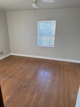 4531 Roth Ave in Cincinnati, OH - Foto de edificio - Building Photo