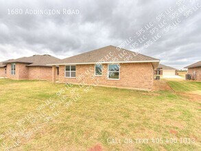 1680 Addington Rd in Newcastle, OK - Building Photo - Building Photo