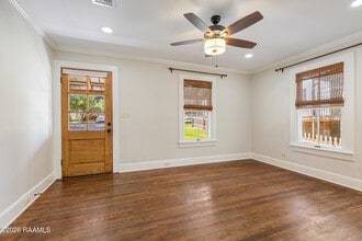 421 E Main St in New Iberia, LA - Building Photo - Building Photo