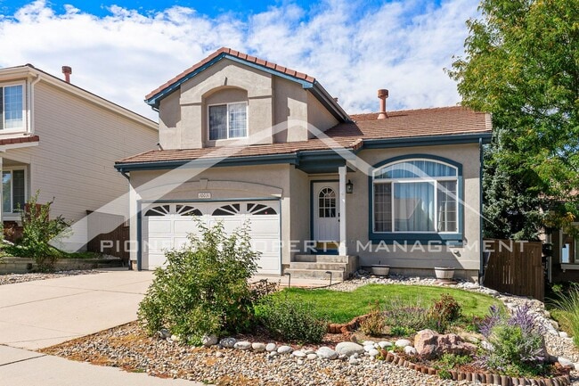 10031 S Cedaridge Way in Highlands Ranch, CO - Building Photo - Building Photo