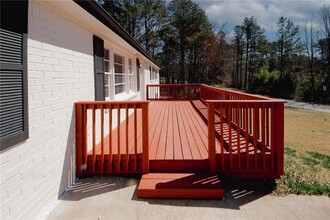 5790 Powder Lake Ln in Powder Springs, GA - Building Photo - Building Photo