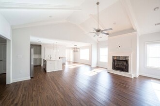 133 Quail Run Ave, Unit 413 in Smiths Station, AL - Building Photo - Building Photo