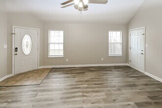 8752 Cat Tail Dr in Southaven, MS - Building Photo - Building Photo