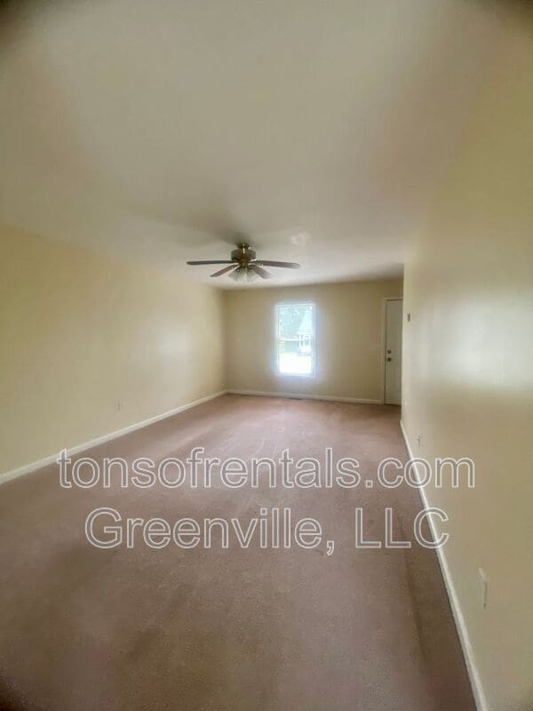 7A Camino Ln in Simpsonville, SC - Building Photo - Building Photo