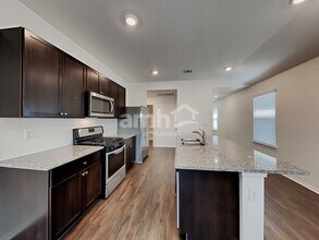 11814 Mulberry Creek in San Antonio, TX - Building Photo - Building Photo